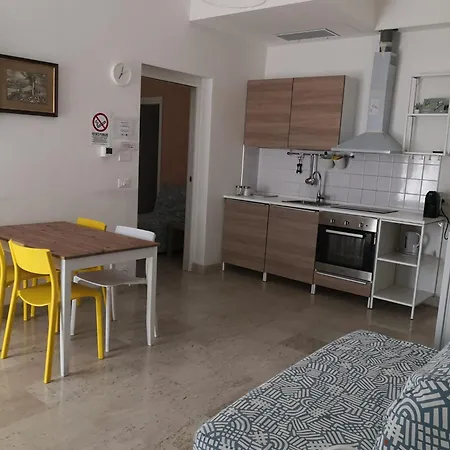 Bed & Breakfast Piazza Garibaldi 3*