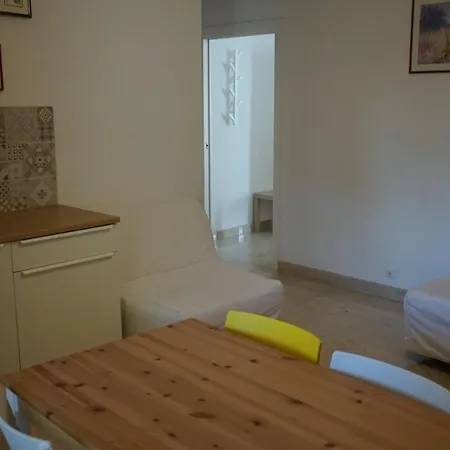 Bed and Breakfast Piazza Garibaldi 3*