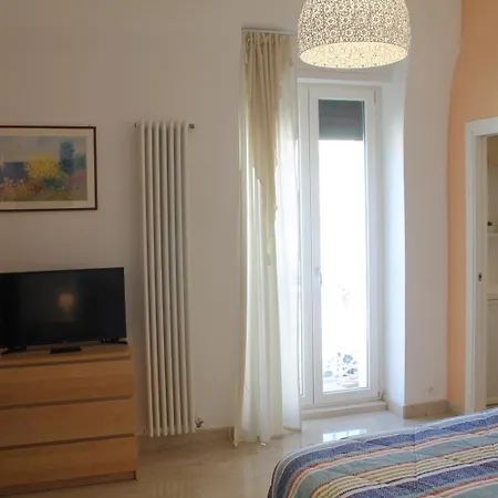 Piazza Garibaldi 3* Santeramo in Colle