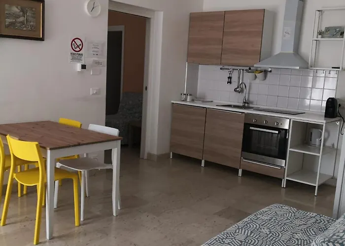 Bed & Breakfast Piazza Garibaldi 3*